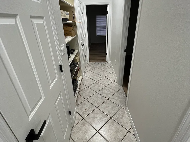 22841 Stallion Dr — Photo 24