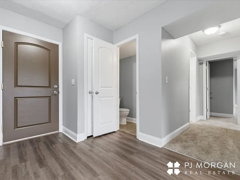 Mill Pointe — Photo 20