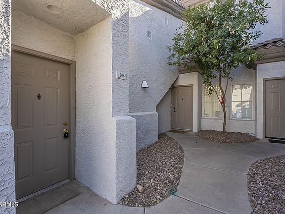4th image of 3236 E CHANDLER Boulevard #2067