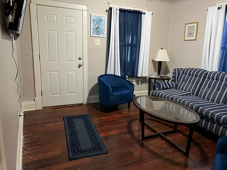 7006 Garesche Ave — Photo 37