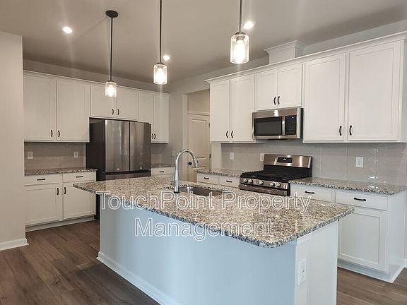 4th image of 5821 Wentwood Ct