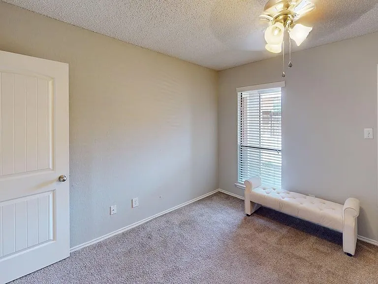 Villas at Lake Arlington — Photo 31