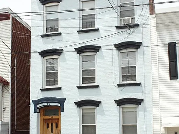 339 Whiton St, Jersey City, NJ 07304