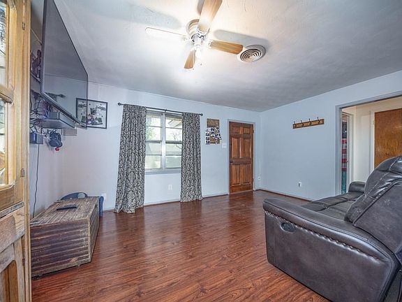 5th image of 2250 Minter Ln