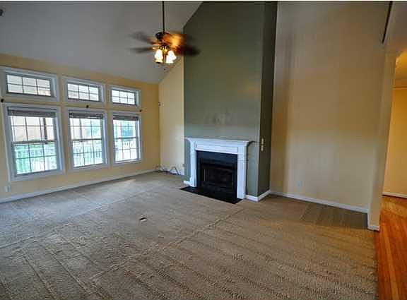 3rd image of 2637 Magnolia Woods Dr