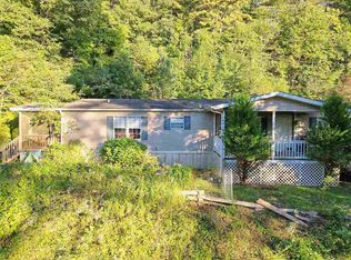 532 Lamb Rd, Dillard, GA 30537