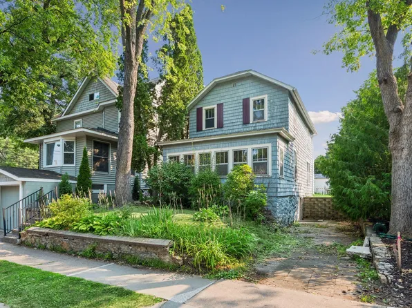111 1st St, Excelsior, MN 55331