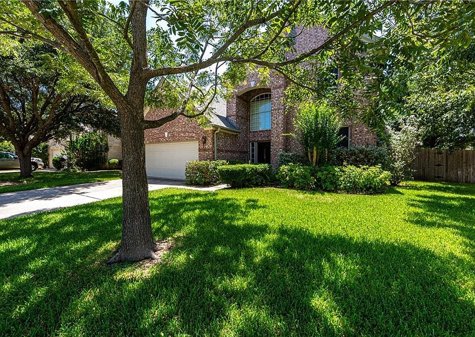 1st image of 10217 Cassandra Dr