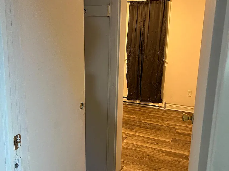 16 S New St #1 — Photo 11