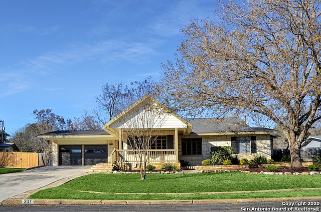 1st image of 207 Rilla Vista Dr