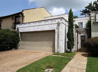 128 Phanturn Ln, Bellaire, TX 77401