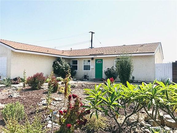 2nd image of 6570 Mount Whitney Dr