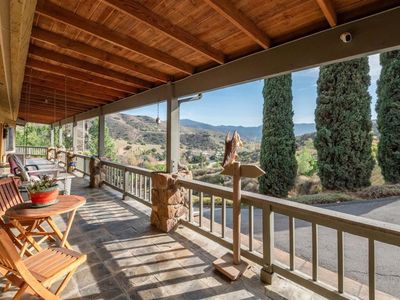 1420 Harbison Canyon Rd, El Cajon, CA, 92019