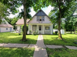 103 S Monroe St, Smith Center, KS 66967