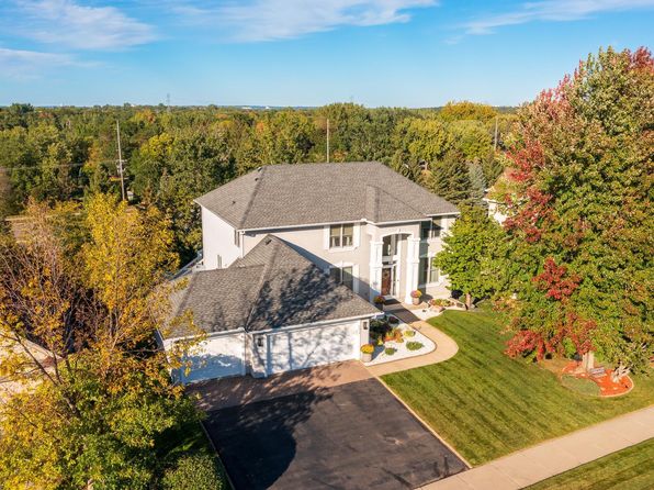 Eagan MN Luxury Homes For Sale - 110 Homes | Zillow