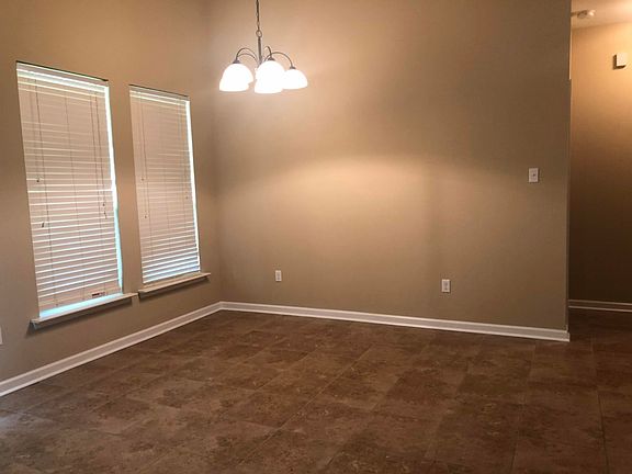 3rd image of 12611 Jimmy Dr