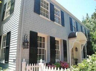 521 Lowell Ave, Palo Alto, CA 94301