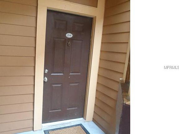 4th image of 490 N Pin Oak 214 Pl