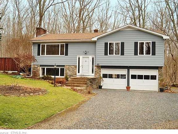323 Mulberry Road - Mansfield, CT 06250