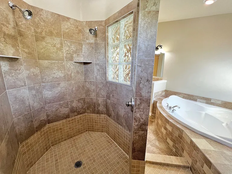 2285 W Windchime Dr — Photo 27