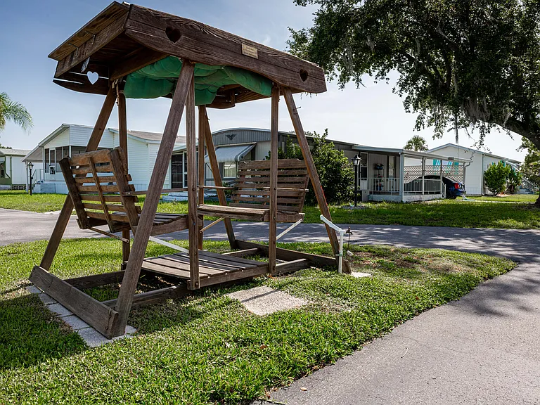Oakview Estates — Photo 10