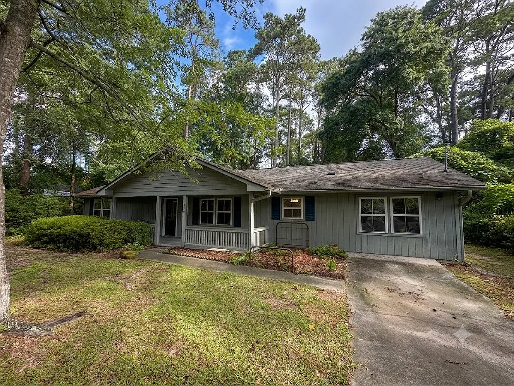 3 bed, 1740 sqft, $2,550 — Photo 1
