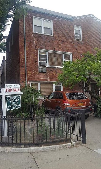 2nd image of 1984 70th St