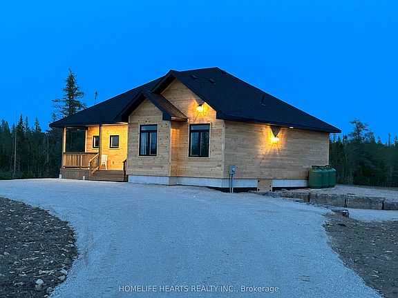 2nd image of 629 Lindsay St #30