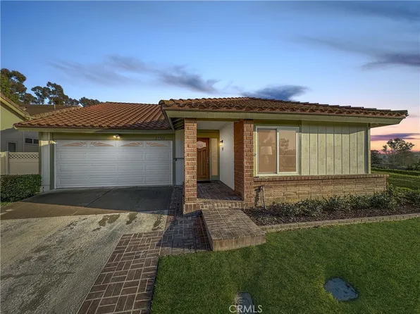 27740 Via Sarasate, Mission Viejo, CA 92692