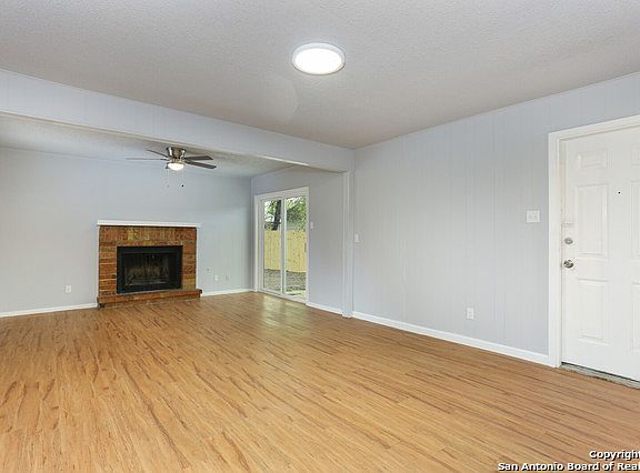 4th image of 7126 Timbercreek Dr