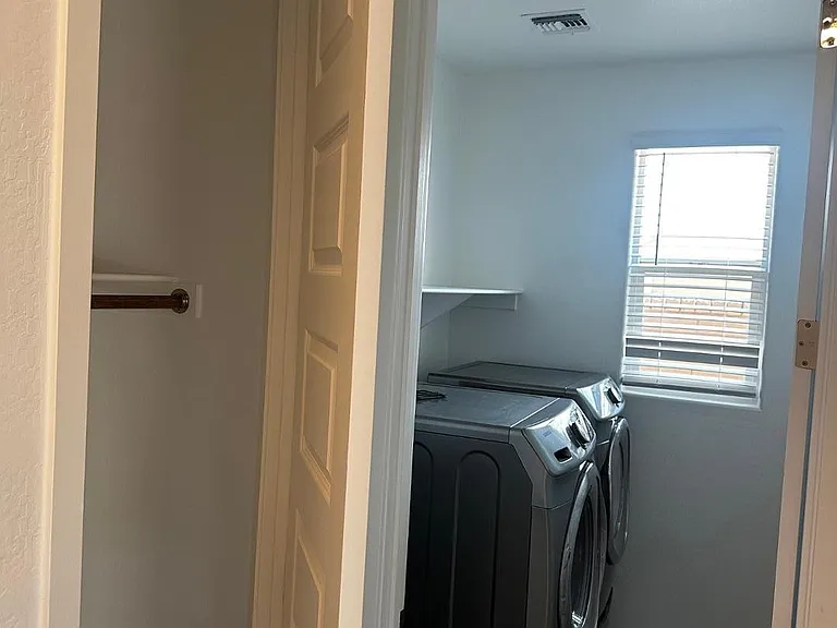 3269 E Baler Dr — Photo 43
