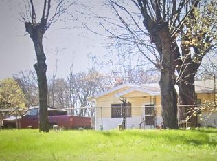 137 Luther Rd, Candler, NC 28715