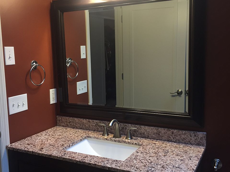 Full bath vanity
