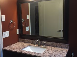 554 1/2 Hoge St, Cincinnati, OH 45226