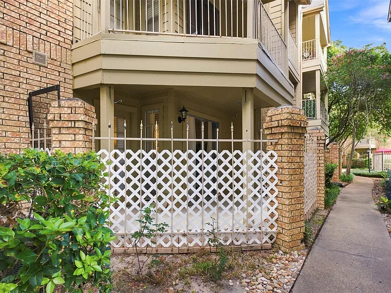 11201 Lynbrook Dr #3812 — Photo 16