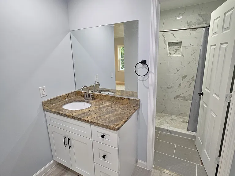 35 Summercreek Dr — Photo 25