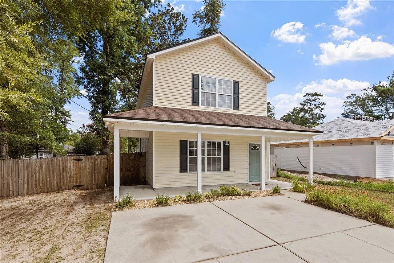 2 bed, 2.0 bath, 1200 sqft, $1,600 — Photo 4