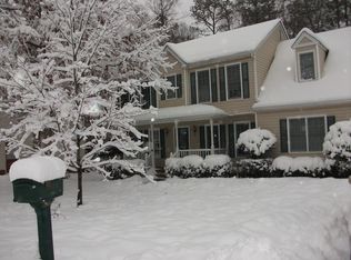 9008 Wildtree Dr, Glen Allen, VA 23060