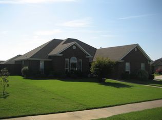 802 Live Oak Way, Alma, AR 72921