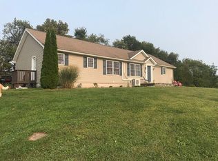 28 Orchard Rd, Honesdale, PA 18431