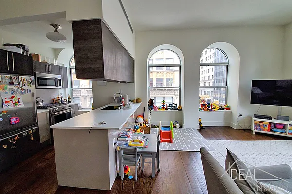 Rented by Ideal Properties Group | media 15