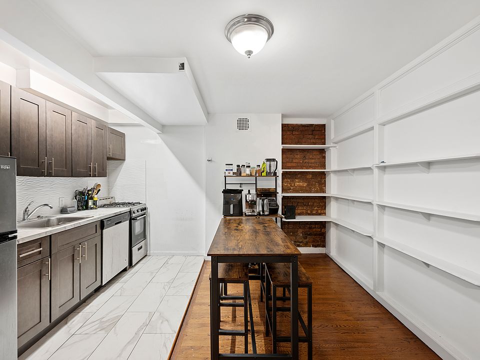 1st image of 237 E 2nd St APT 1A