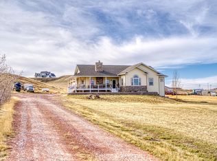 4050 Stampede Dr, Gillette, WY 82718