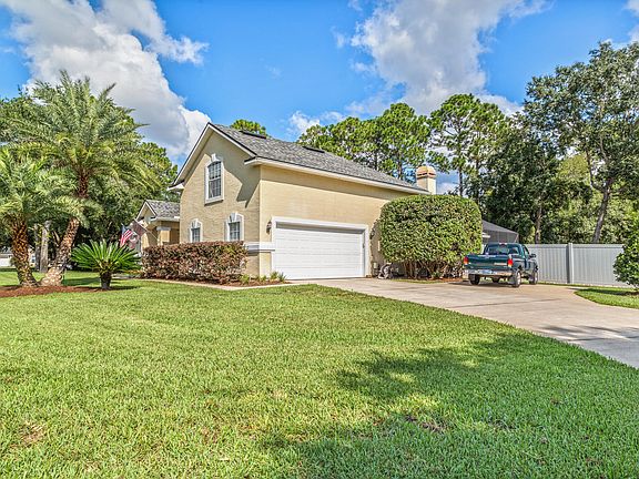 3rd image of 208 Strawberry Ln