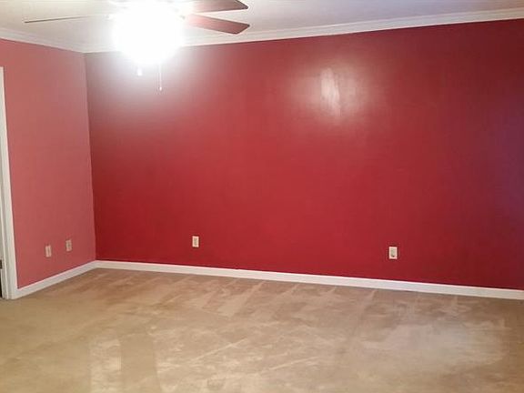 4th image of 4735 Matthews Park Dr