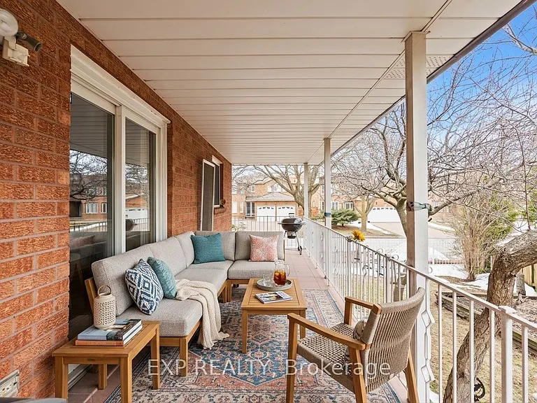 61 Dundee Cres #MAIN — Photo 39