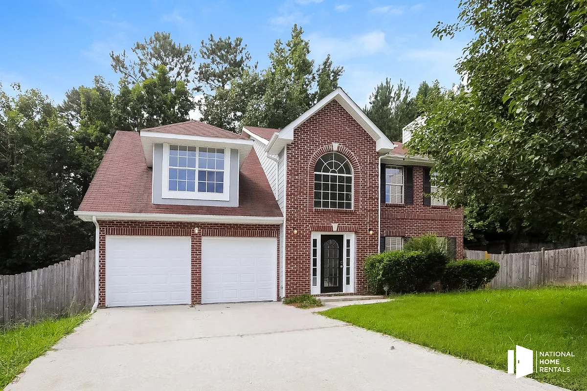 Building Photo - 1815 Spring Hill Cv
