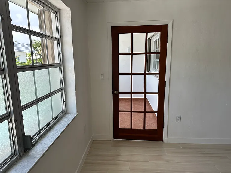 251 Galen Dr #302 — Photo 6