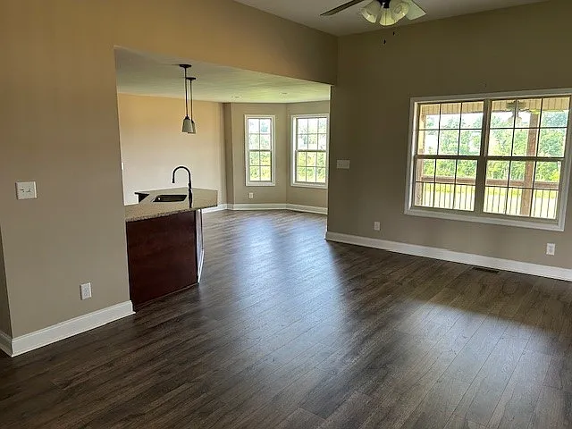 1484 Wild Fern Ln — Photo 15