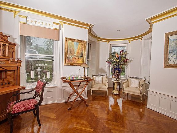 Living room turret